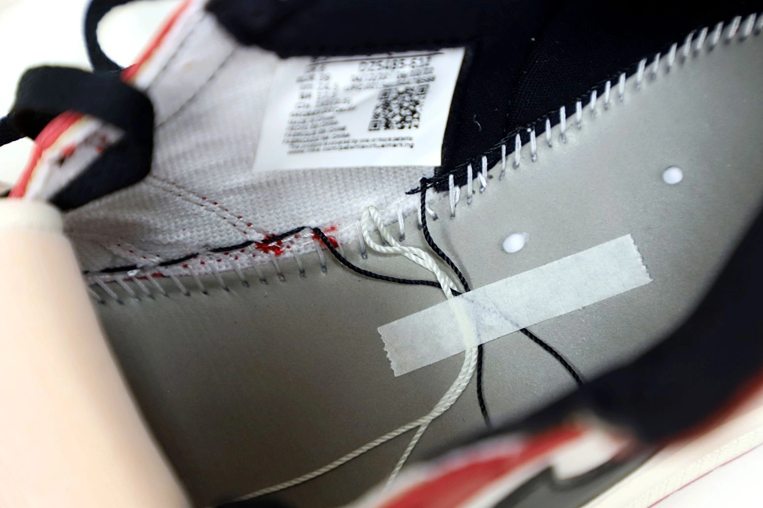 AND AIR LOST FOUND 1 REIMAGINED 2022 JORDAN “CHICAGO” 0820